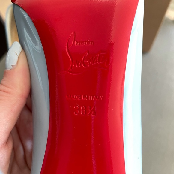 Authentic Christian Louboutin Pigalle 38.5 - Picture 9 of 12